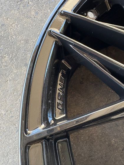 ล้อแม็กขอบ18 LENSO งานไทย 5รู114 กว้าง8.5 ออฟ35 สีดำเงา สภาพสวยมากๆ (ล้อทำสีมาใหม่เพื่อความสวยงาม ไม่มีซ่อม) รูปที่ 8