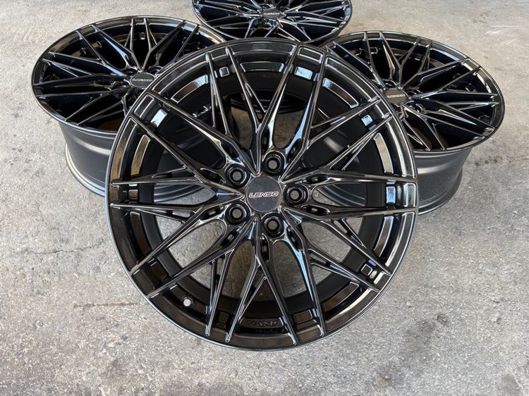 ล้อแม็กขอบ18 LENSO งานไทย 5รู114 กว้าง8.5 ออฟ35 สีดำเงา สภาพสวยมากๆ (ล้อทำสีมาใหม่เพื่อความสวยงาม ไม่มีซ่อม) รูปที่ 2