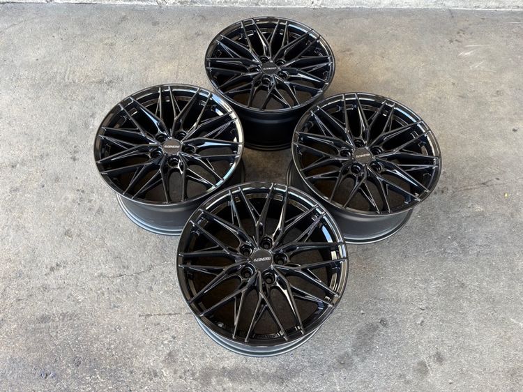 ล้อแม็กขอบ18 LENSO งานไทย 5รู114 กว้าง8.5 ออฟ35 สีดำเงา สภาพสวยมากๆ (ล้อทำสีมาใหม่เพื่อความสวยงาม ไม่มีซ่อม) รูปที่ 3