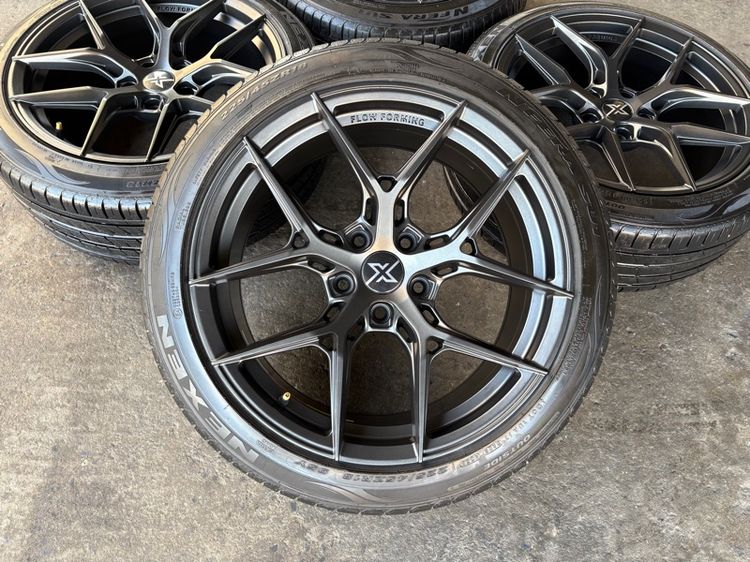 ล้อแม็กมือ1 ขอบ18 FX18-5 5รู114 กว้าง8.5 ออฟ35 สีเทากัน ล้อเบา FLOW FORMING งานSEVENFIFTH งานสวยมากๆ พร้อมยางมือ2 NEXEN225-45-18 ปี23 ปีแท้ รูปที่ 2