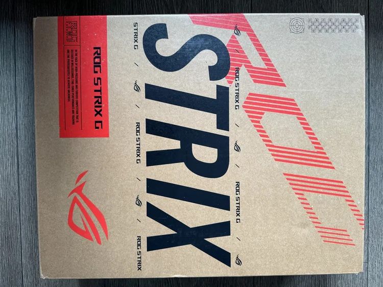 แล็ปท็อปเกมมิ่ง ASUS ROG Strix G16 รุ่นใหม่ปี 2024 จอภาพ 165Hz โปรเซสเซอร์ i9-14900HX แรม 16GB