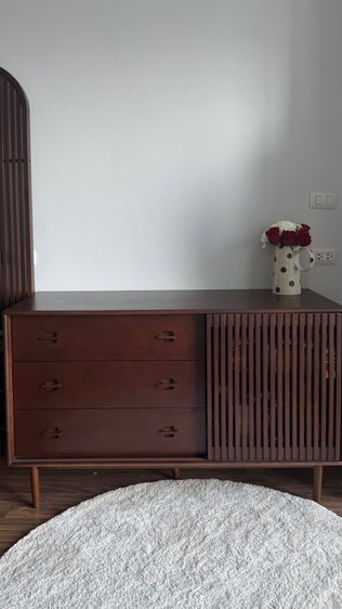 ตู้ไม้แท้ รูปที่ 2