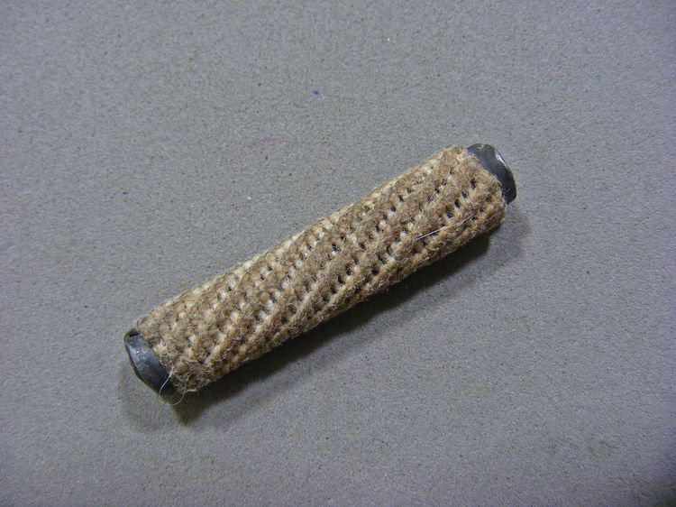 ( ขายแล้ว) ตะกรุดเนื้อตะกั่ว เก่าๆ พระบ้านๆ