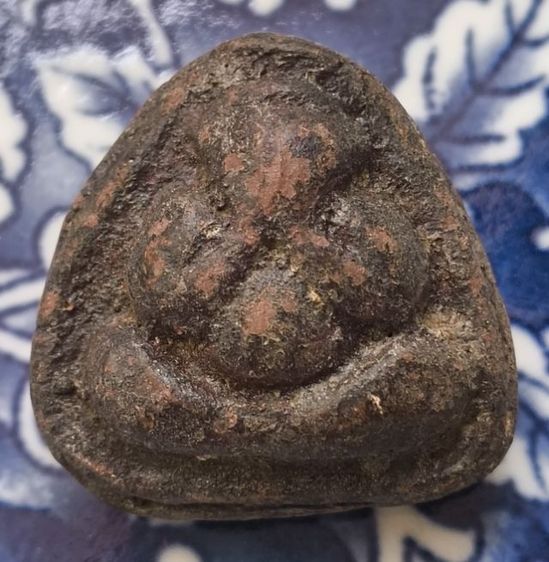 พระปิดตาเนื้อผงหลวงปู่โต๊ะ 108ปีวัดประดู่ฉิมพลีค่ะ