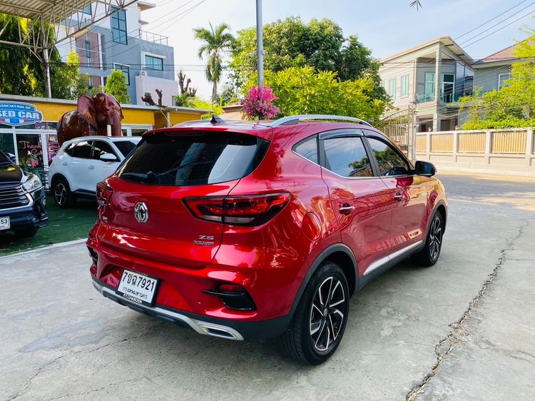 MG ZS 2025 1.5 V Sunroof Utility-car เบนซิน ไม่ติดแก๊ส เกียร์อัตโนมัติ แดง รูปที่ 4