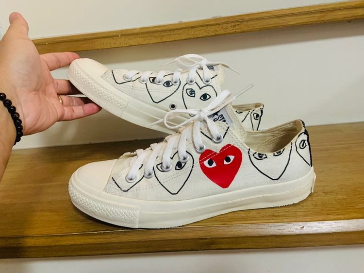 อื่นๆ อื่นๆ รองเท้าผ้าใบ ขนาดอื่น ๆ อื่นๆ รองเท้า Comme des garçons เบอร์ US 6.5 cm 25 คนเท้า 24.5-25.5 cm ใส่ได้ครับ สภาพดีมาก พื้นเต็ม ทรงสวย หายากน่าสะลมครับ