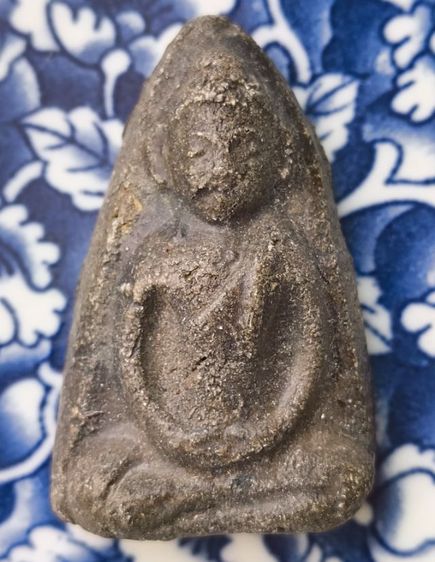 พระผงสมเด็จหลวงปู่ทิม วัดไร่วารีเนื้อดำค่ะ รูปที่ 7