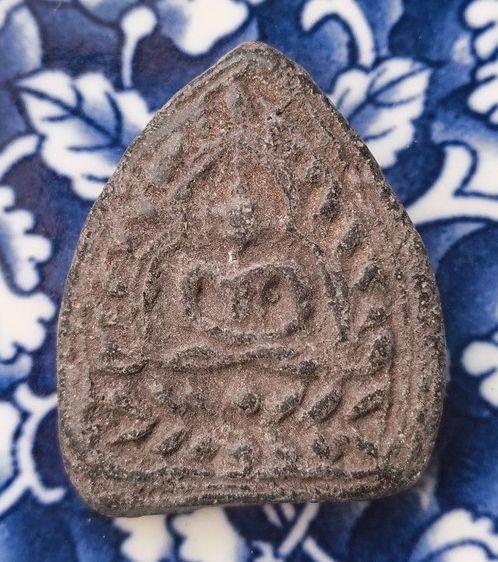 พระเนื้อดินหลวงพ่อปานวัดบางนมโคค่ะ รูปที่ 15