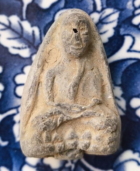 พระเนื้อดินหลวงพ่อปานวัดบางนมโคค่ะ รูปที่ 11