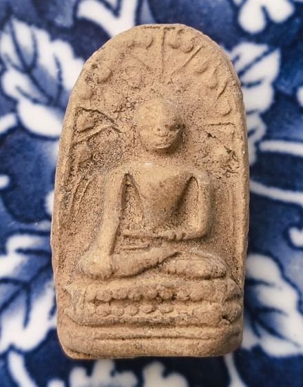 พระกรุเนื้อดินพิมพ์พระซุ้มกอเนื้อจัดค่ะ รูปที่ 3