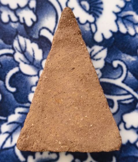 พระกรุเนื้อดินพิมพ์พระซุ้มกอเนื้อจัดค่ะ รูปที่ 12