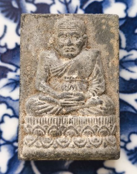 พระเนื้อว่านหลวงปู่ทวดพิมพ์พระรอดเนื้อแห้งเก่าค่ะ รูปที่ 7