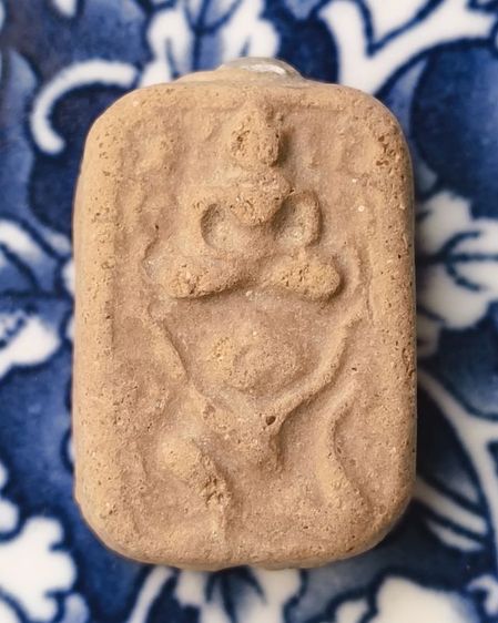 พระกรุเนื้อผงวัดพลับเนื้อเก่าค่ะ รูปที่ 3