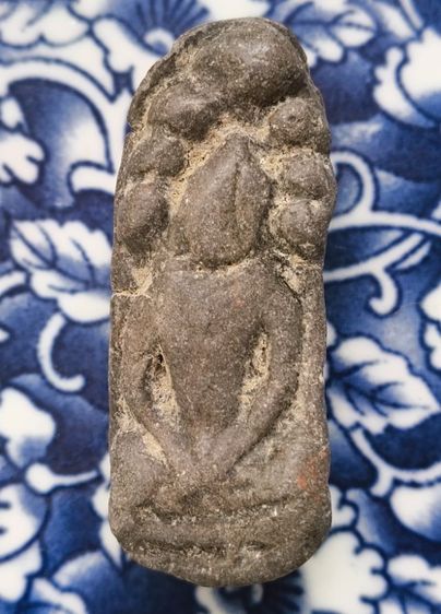 พระกรุเนื้อดินพิมพ์พระหลววพ่อโตวัดกระทิงเนื้อจัดค่ะ รูปที่ 13