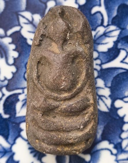 พระผงหลวงปู่ทวดเนื้อเก่าค่ะ รูปที่ 17