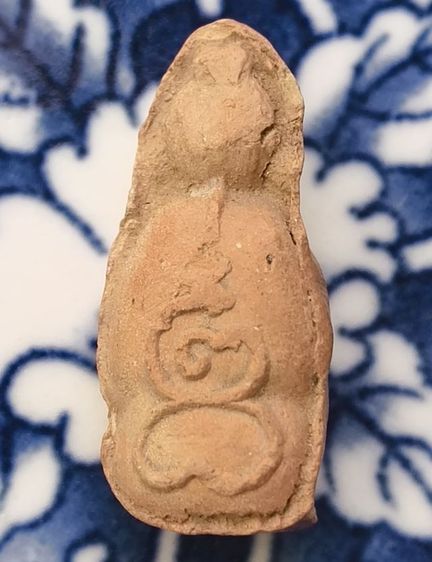 พระผงหลวงปู่ทวดเนื้อเก่าค่ะ รูปที่ 10