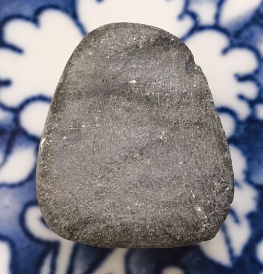 พระปิดตาหลวงปู่โต๊ะเนื้อเก่าค่ะ รูปที่ 16