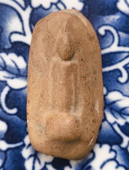 พระกรุเนื้อดืนพิมพ์พระเปิดโลกเก่าค่ะ