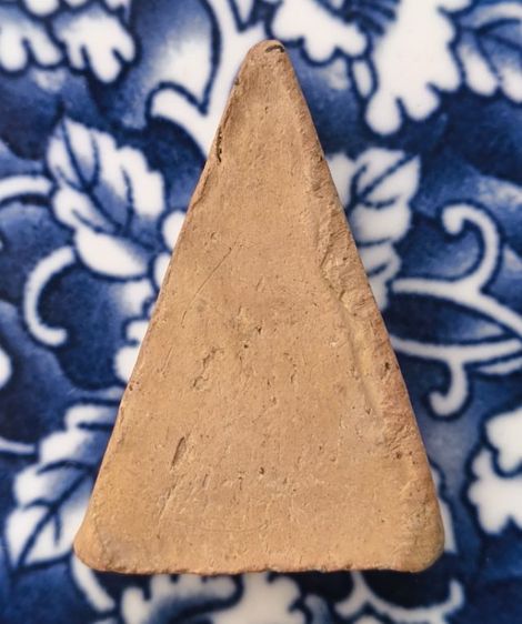 พระกรุพิมพ์พระขุนแผนไขผ่าซีดเนื้อดินเก่าค่ะ รูปที่ 8