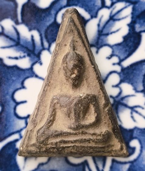 พระผงหลวงปู่ทวดเนื้อเก่าค่ะ รูปที่ 13