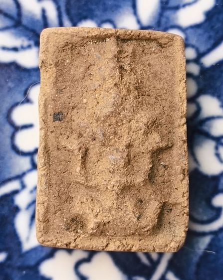 พระผงหลวงปู่ทวดเนื้อเก่าค่ะ