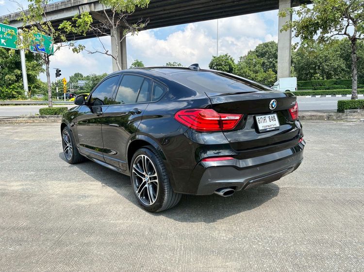 รถ BMW X4 2.0 xDrive20d M Sport 4WD สี ดำ