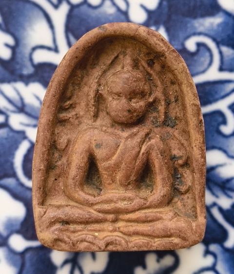 พระกรุพิมพ์พระซุ้มกอเนื้อแห้งเก่าค่ะ