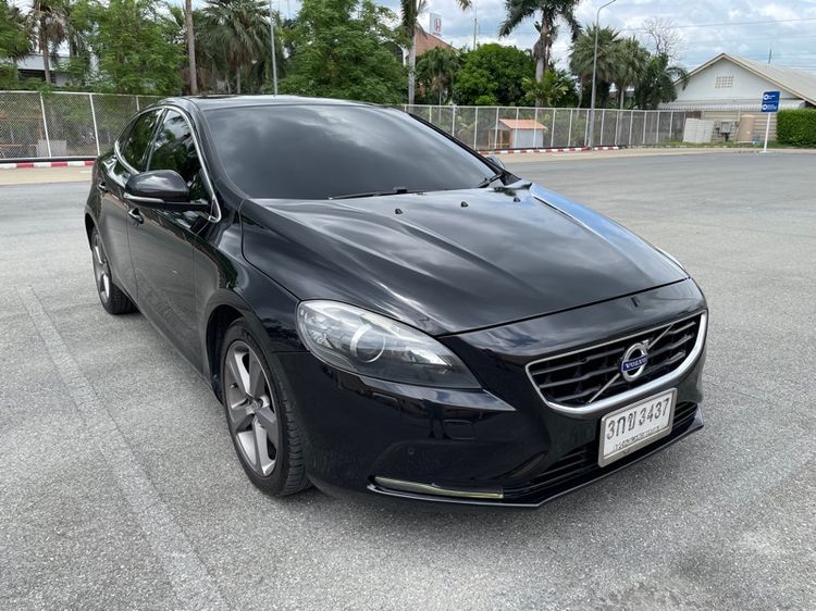 รถ Volvo V40 2.0 T5 R-Limited สี ดำ