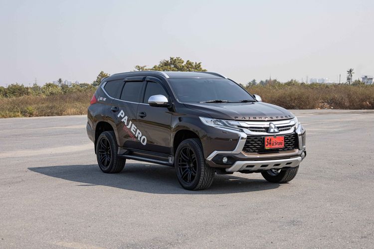 รถ Mitsubishi Pajero Sport 2.4 GT Premium สี น้ำตาล