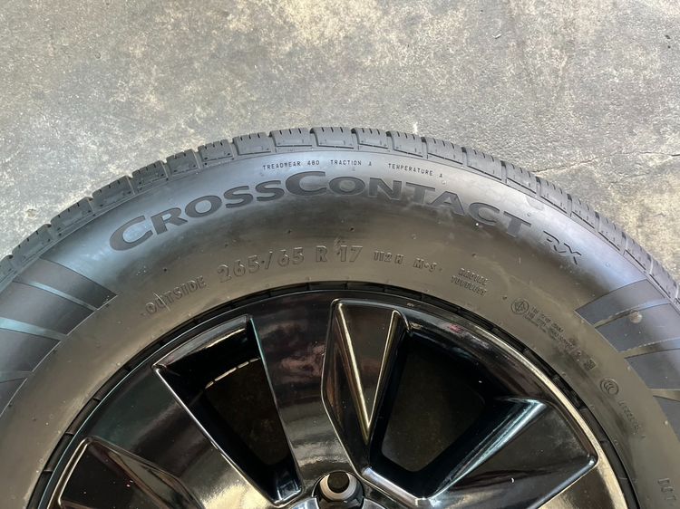 ✨ล้อแม็ก✨Toyota Revo Rocco ขอบ 17 สีดำแท้💯พร้อมยางป้ายแดง 265-65-17 Continental💥ปี 25💥 รูปที่ 7