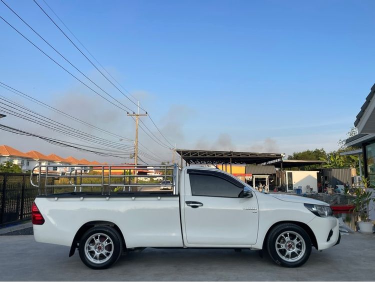 Toyota Hilux Revo 2020 2.8 J Plus Pickup ดีเซล ไม่ติดแก๊ส เกียร์ธรรมดา ขาว รูปที่ 4