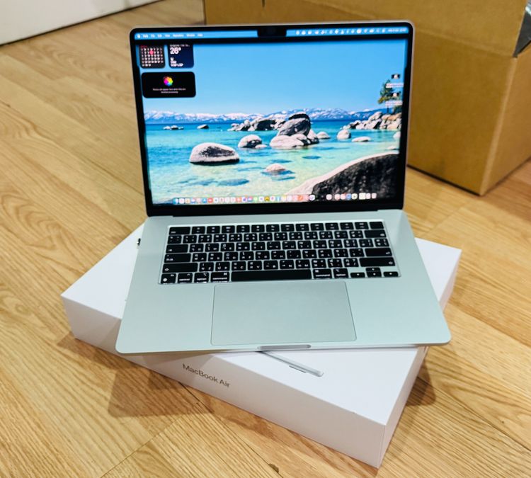 ขาย MacBook Air 15 นิ้ว M3 (2024) Ram24GB SSD512GB สี Silver