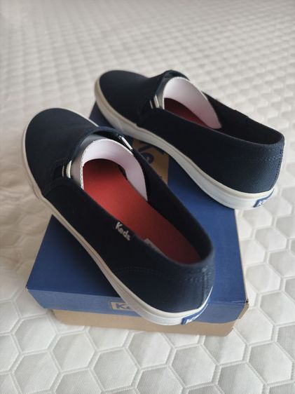 รองเท้า Keds Slip-on