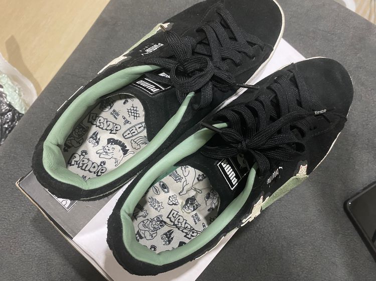 รองเท้าผ้าใบ PUMA x RIPNDIP Suede สี Black-Eucalyptus รูปที่ 3