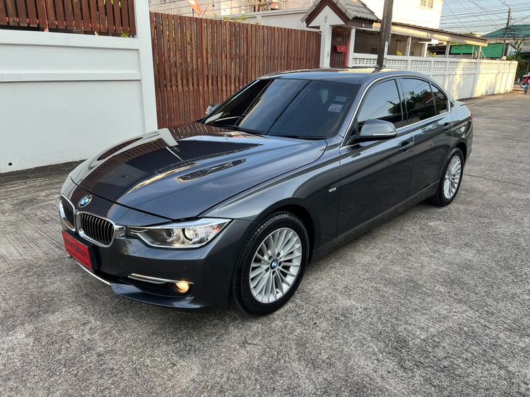 BMW Series 3 2013 320d Sedan ดีเซล เกียร์อัตโนมัติ เทา รูปที่ 4