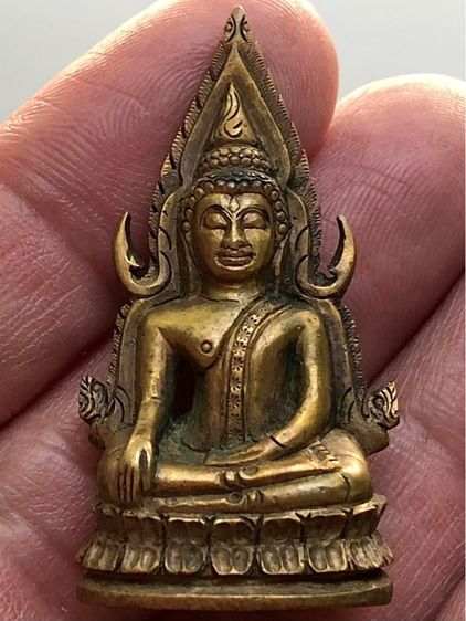 รูปหล่อพระพุทรชินราช