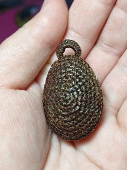 เบี้ยแก้ลงรักถักเชือกหลวงปู่รอด รูปที่ 2