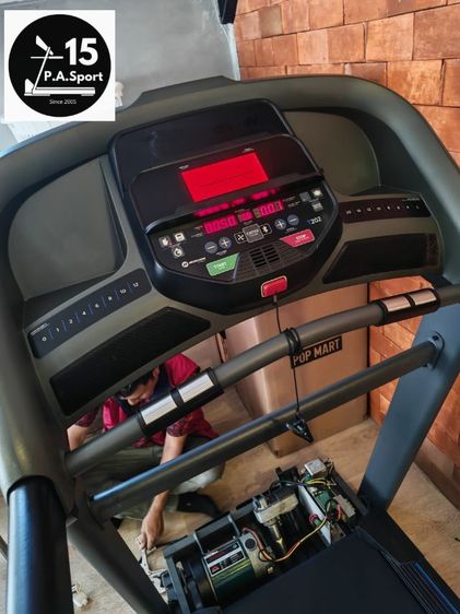 ช่างเปลี่ยนสายพานลู่วิ่งไฟฟ้าHorizon T202 ช่างซ่อมลู่วิ่งไฟฟ้าบางนา ซ่อมได้ทุกรุ่น ทุกยี่ห้อ ทุกอาการ บริการถึงบ้านท่านทั่วไทย


