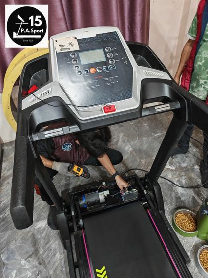 ช่างเปลี่ยนมอเตอร์ เปลี่ยนสายพานลู่วิ่งไฟฟ้าMerrira ช่างซ่อมลู่วิ่งไฟฟ้านิมิตรใหม่40 ซ่อมได้ทุกรุ่น ทุกยี่ห้อ ทุกอาการ บริการถึงบ้านท่านทั่วไทย


