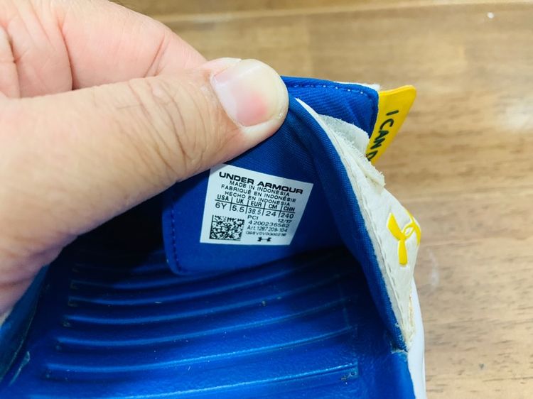 รองเท้า UNDER ARMOUR แท้ 💯 เบอร์ 38.5 cm 24 คนเท้า 23.5-24.5 cm ใส่ได้ครับ สภาพดีพื้นเต็ม ใส่สบายครับ ทรงสวยครับ รูปที่ 7