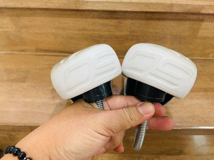 รองเท้า UNDER ARMOUR แท้ 💯 เบอร์ 38.5 cm 24 คนเท้า 23.5-24.5 cm ใส่ได้ครับ สภาพดีพื้นเต็ม ใส่สบายครับ ทรงสวยครับ รูปที่ 3