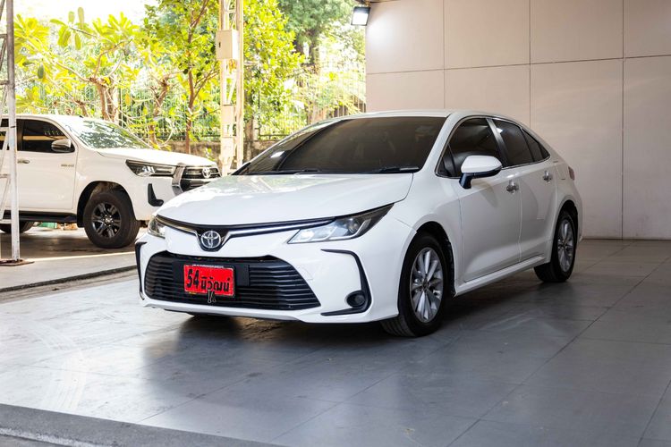 Toyota Altis 2019 1.6 G Sedan เบนซิน ไม่ติดแก๊ส เกียร์อัตโนมัติ ขาว รูปที่ 3