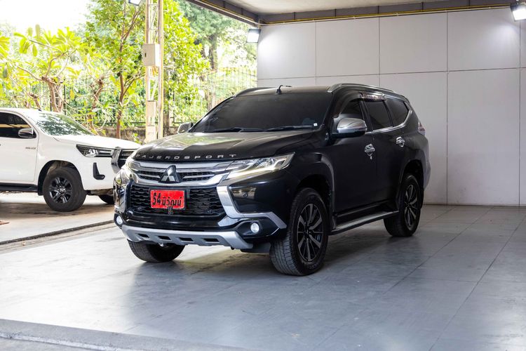 Mitsubishi Pajero Sport 2016 2.4 GT Utility-car ดีเซล ไม่ติดแก๊ส เกียร์อัตโนมัติ ดำ รูปที่ 3