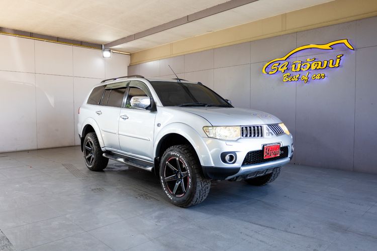 รถ Mitsubishi Pajero Sport 2.5 GT สี เทา