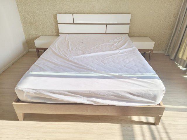 ควีน เตียง 5 ฟุต พร้อมที่นอน SB