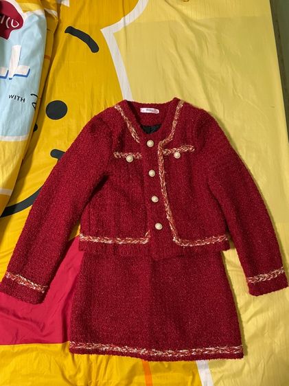 ชุดเซ็ตสีแดงผ้าทวิต ผ้าดีหนานุ่ม