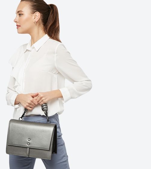 กระเป๋า Charles Keith สีดำ อะไหล่ทอง มือสอง ห้อยป้าย ใหม่มาก ส่งฟรี รูปที่ 3