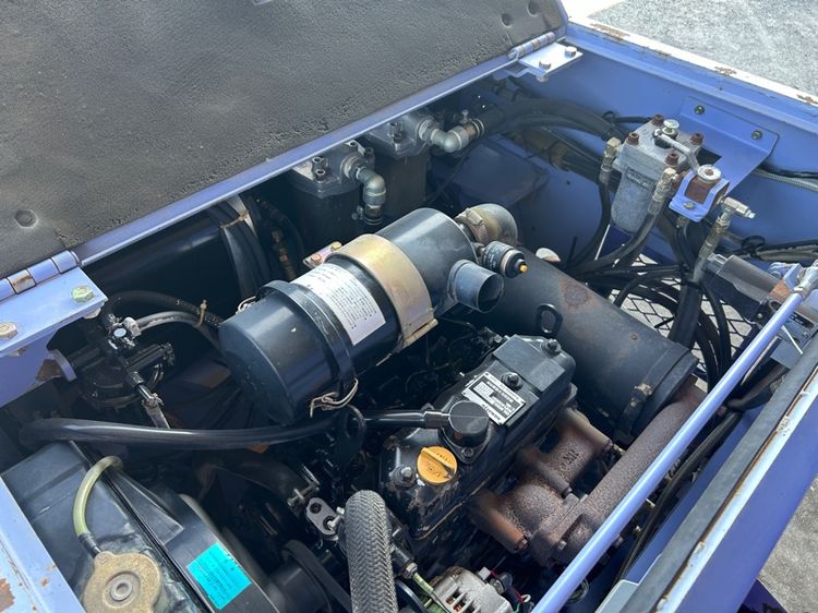 รถบดล้อหน้าเหล็กล้อหลังยาง  KOMASTU รุ่น JV40CW-3 ขนาด 4ตัน รถเก่านอก รูปที่ 11