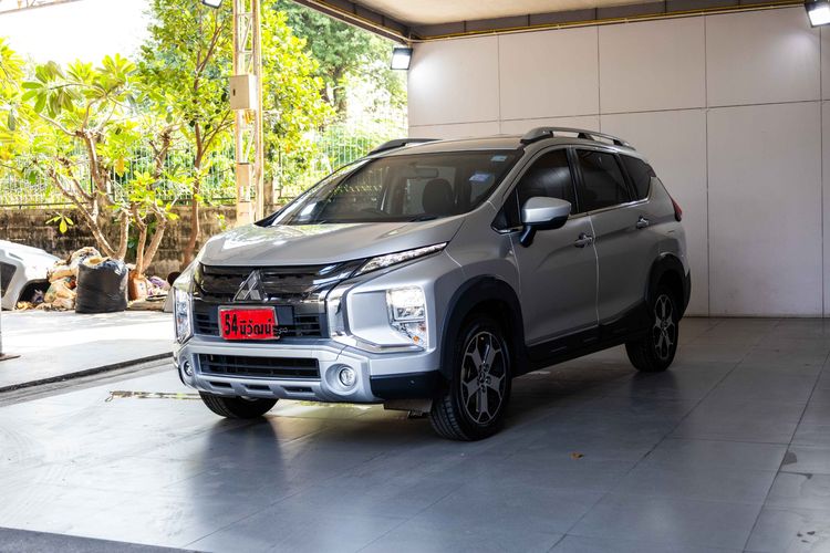 Mitsubishi Xpander Cross 2021 1.5 Utility-car เบนซิน ไม่ติดแก๊ส เกียร์อัตโนมัติ เงิน รูปที่ 2