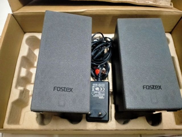 ลำโพง fostex 0.1 pm